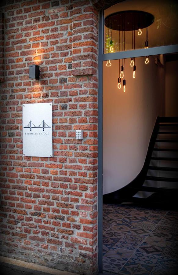 Lofts In Town Hotel อุย ภายนอก รูปภาพ