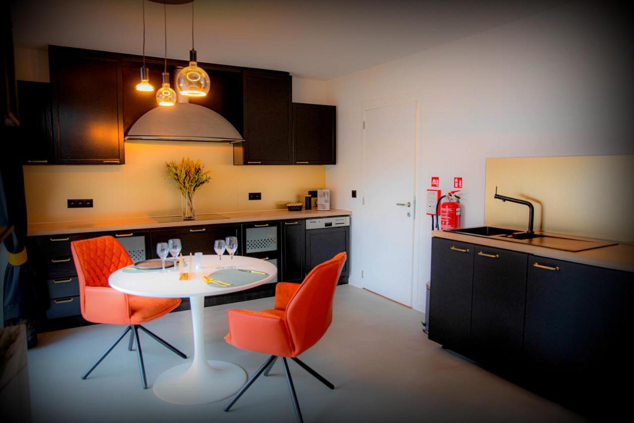Lofts In Town Hotel อุย ภายนอก รูปภาพ
