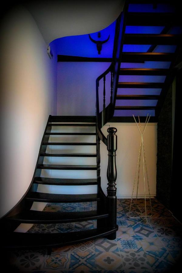 Lofts In Town Hotel อุย ภายนอก รูปภาพ
